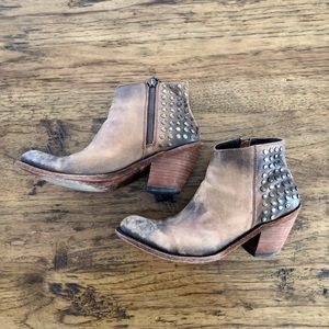 Liberty Black America Tan Distressed Studded Ankle Boots 8
